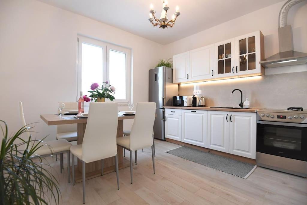 Apartman Ilijana ザダル エクステリア 写真